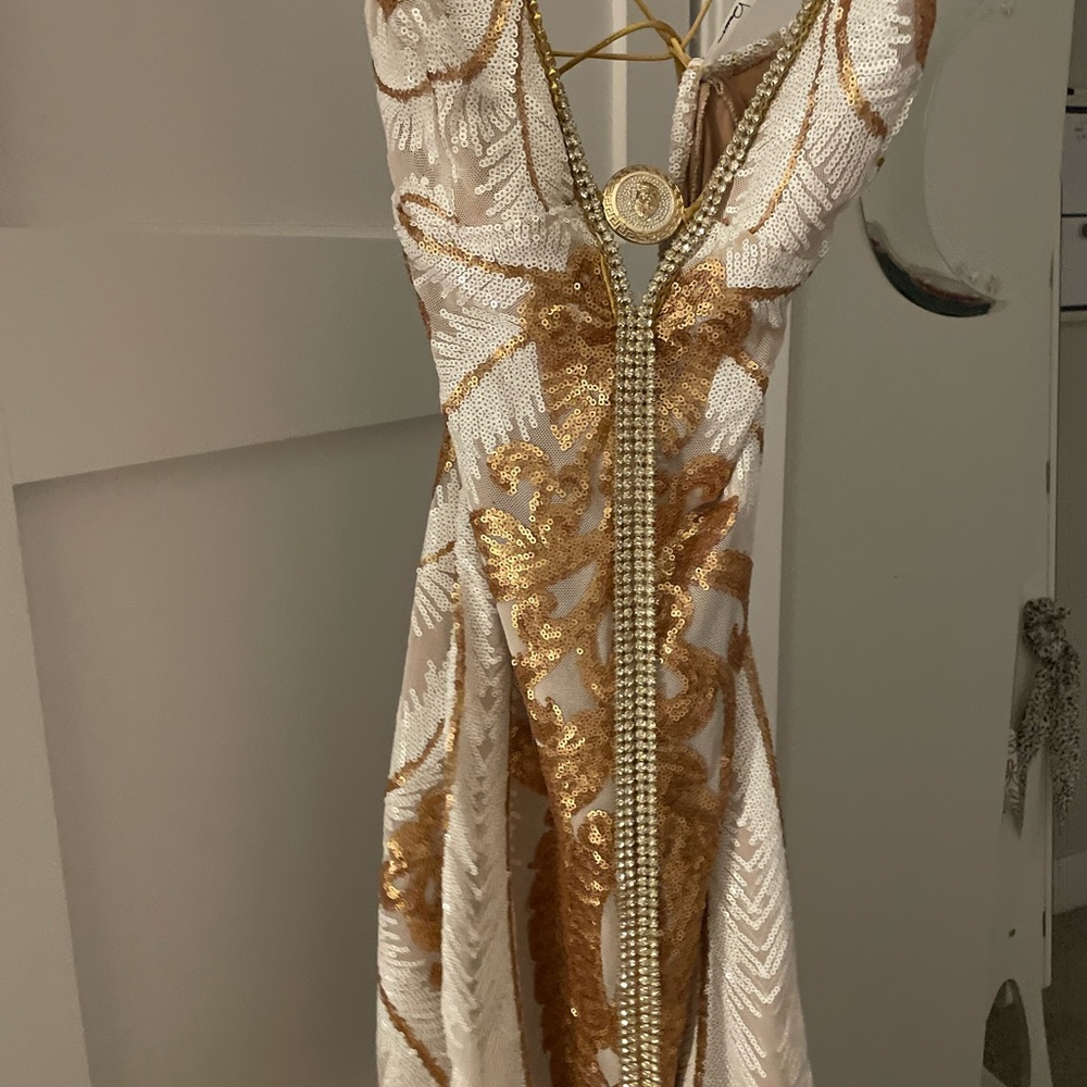 Baccio Alis strappy white and gold sequins mini dress